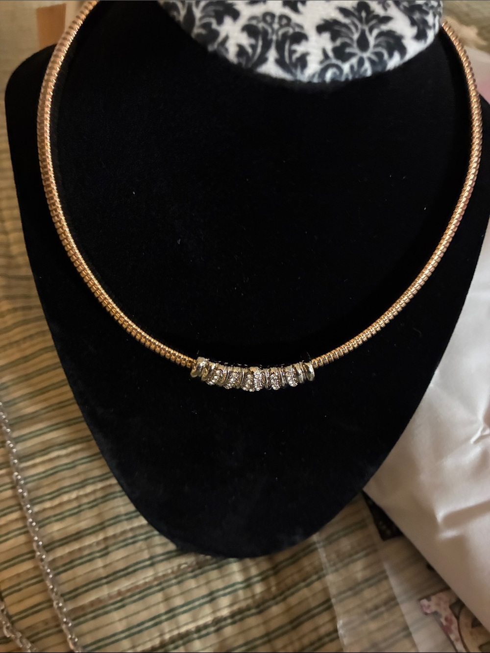 Gold-Tone Choker Necklace with Sparkling Crystal Rings